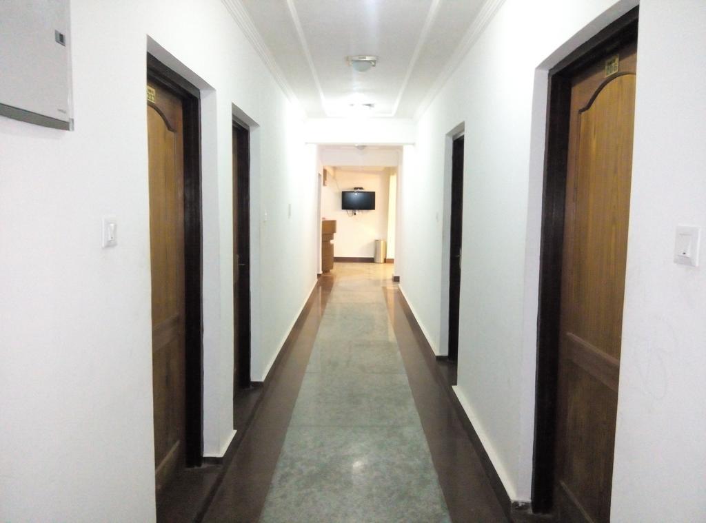 Hotel Grand Jigar Srīnagar 外观 照片