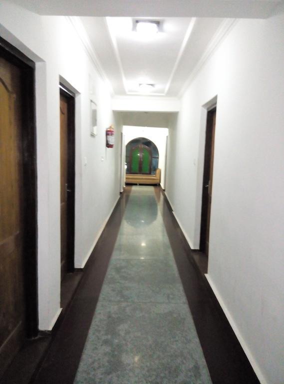 Hotel Grand Jigar Srīnagar 外观 照片